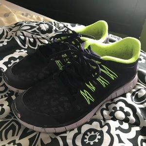 Nike running shoes women’s 9.5 purple and lime